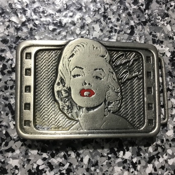 Marilyn Monroe โฆ Vintage 90s Unisex Belt Buckle #332 - Picture 1 of 4
